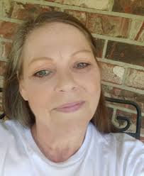 Embracing Simple Life and Feeling Young at Heart