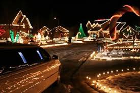 Royal Limousine Are The Mcadenville Christmas Light Limo Tour Professionals Royal Limousine Of Charlott Christmas Light Tour Christmas Lights Holiday Lights