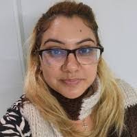 Robyn Fredericks's Instagram, Twitter & Facebook