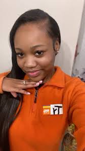 Heyy, I'm Chloe and I'm 14 turning 15 in December uhm idrk what to put here  so RATE ME IN DE COMMENTS!!!