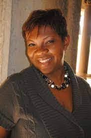 Shalisa Thomas's Instagram, Twitter & Facebook