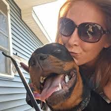 Tara Whetstone's Instagram, Twitter & Facebook