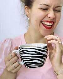 ROBIN HAHN, SOPRAN 🎶 disability advocate (@robinhahnsopran) • Instagram  photos and videos