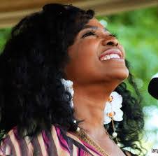 Randi Mcclain's Instagram, Twitter & Facebook