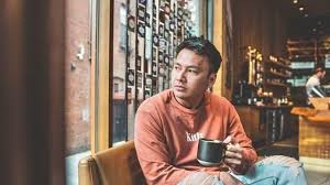 Melansir dari laman resmi nbl indonesia, wijaya saputra tercatat dalam naungan cls knight surabaya sejak. 3 Gaya Fashion Andalan Wijaya Saputra Lifestyle Liputan6 Com