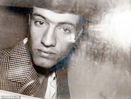 SAS hero who played a key role rescuing hostages in the 1980 Iranian  Embassy siege dies aged 71