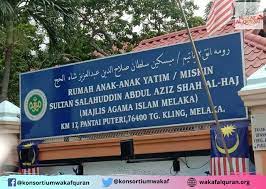 Sedangkan jika yang meninggal ibunya, anak tersebut disebut piatu. Konsortium Wakaf Quran Ø¹Ù„Ù‰ ØªÙˆÙŠØªØ± Program Bulanan Agihan Quran Wakaf Alhamdulillah Sebanyak 51 Naskah Quran Telah Diserahkan Kepada Rumah Anak Anak Yatim Miskin Sultan Salahuddin Abdul Aziz Shah Al Hal Tg Keling Melaka Https T Co Ajsql50eov