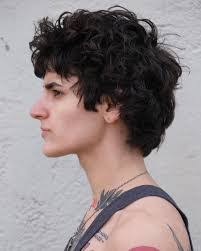 Pretty Boi's Instagram, Twitter & Facebook