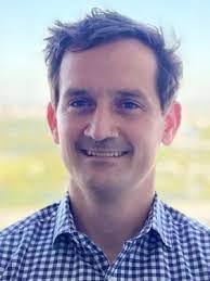 Bradley Oswald's Instagram, Twitter & Facebook