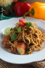 Of course, there are so mamak refers to the indian muslim who lives in malaysia/singapore. Mee Goreng Mamak Sedap Fiza S Cooking