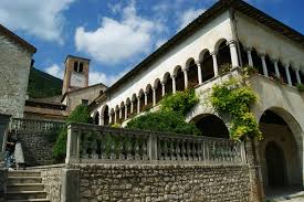 Uto ughi, che nei confronti di follina. Abbazia Di Follina I Luoghi Del Cuore Fai