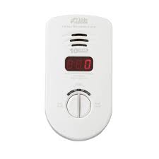 It can display the co levels. 4 Pack Color 4 Pack Of Kidde Kn Copp 3 Nighthawk Plug In Carbon Monoxide Alarm With Battery Backup And Digital Display Size Model Hardware Store White Carbon Monoxide Detectors