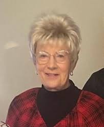 Linda Deardorff's Instagram, Twitter & Facebook