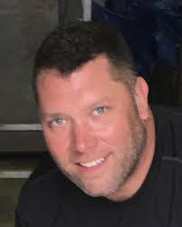 Ryan Ripp's Instagram, Twitter & Facebook