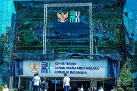 Salah satu upaya itu adalah dengan pendirian bumn. Daftar 7 Bumn Terbesar Di Indonesia Dari Sisi Aset Siapa Juaranya Halaman All Kompas Com