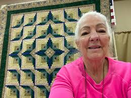 What quilt retreat options are available in East Texas?