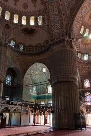 Rusia va ajuta siria să construiască o replică în miniatură a sfintei sofia care va funcţiona ca o catedrală ortodoxă, a declarat marţi un parlamentar rus. Blaue Moschee In Reisefuhrer Istanbul
