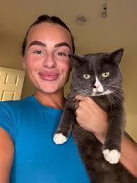 Catherine Iannucci's Instagram, Twitter & Facebook