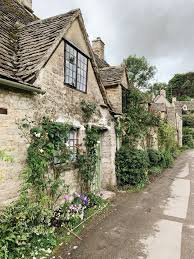 Road Trip En Angleterre Les Cotswolds Black Confetti Voyage En Angleterre Angleterre Road Trip