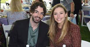 Robbie arnett height, weight and other info. Is Robbie Arnett Dating Elizabeth Olsen Age Height Net Worth Girlfriend Wife Parents Movies Wiki Bio Wikiramp