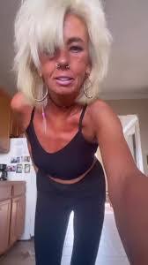 Mindy Mckinney's Instagram, Twitter & Facebook