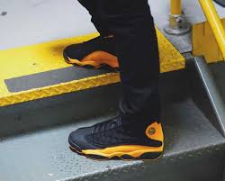 Black And Yellow 13s Melo Air Jordan 13 Melo Class Of 2002 Black And Yellow Gold 414571 035 Air Jordans Retro Air Jordans Jordan Retro