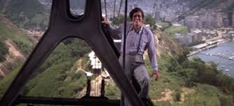 Jaws even falls in love at the end of the film and turns on the villain, hugo drax (michael lonsdale). Jaws Richard Kiel James Bond Wiki Fandom