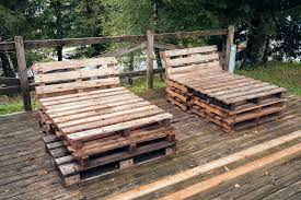 Zunächst einmal habe ich mir alte paletten besorgt. Gartenliege Aus Paletten Bauen Anleitung Schritt Fur Schritt