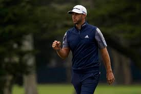 Having spent most of his life in south carolina, dustin enjoys life with his friends and family. Dustin Johnson Makes The Turn In Lead At Pga Honolulu Star Advertiser
