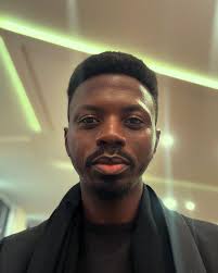 I'm falling in love with these candids! 2025 is now in full gear, stay  faithful and see the hand of the Lord!!!