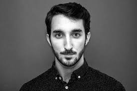 L'histoire de bureau de Julien Poisson, graphiste chez Sid Lee