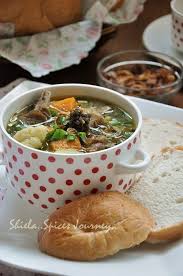 Nah, sebelum kalap mengolah daging kurban, ada baiknya daging ayam kampung diolah untuk menu sarapan. Spices Journey Sup Ayam Kampung Kowww Sup Ayam Makanan Resep Masakan