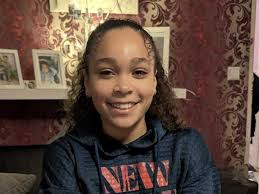 Ich hab ihm gesagt, dass alles gut wird“: Elfjährige leistete nach  Messerattacke in Berliner Grundschule Erste Hilfe