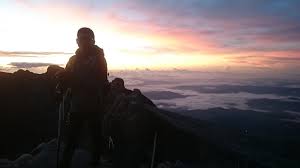 Gunung kinabalu terletak di sabah, malaysia, dengan ketinggian 4,095 mdpl.gunung ini … Pengalaman Mendaki Gunung Kinabalu Nothing To Somethings