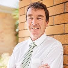 Carl Malton's Instagram, Twitter & Facebook