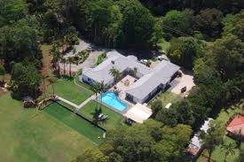 Images of chris hemsworth's byron bay mansion nearly complete. Liam And Luke Hemsworth Join Brother Chris To Buy Into Byron Bay S High End Market