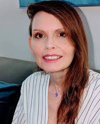 Kristen Reinhardt's Instagram, Twitter & Facebook