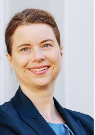 English to German Lawyer Linguist and Certified Translator specializing in  law