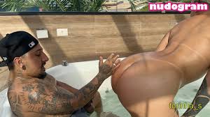 Vitoria Stefany  torinha__s  torinhaa__s  torinhaa_s Гола изтичане  OnlyFans снимка 6 - Nudogram v2.1