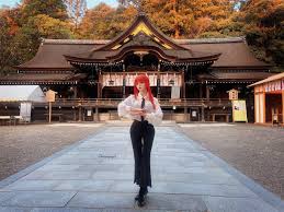 Макима в храме - 12.05.23 10:29 | Пикабу