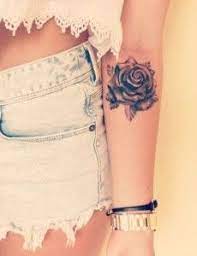 See more ideas about tattoos, body art tattoos, dope tattoos. Black Rose Tattoo Designs For Girls Schwarze Rose Tattoos Tattoo Ideen Tatowierungen