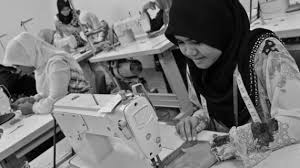 Kekuatan jahitan juga bisa ditentukan dari jarak stitch atau jahitan yang tidak terlalu jauh. Bisnis Konveksi Archives Laman 4 Dari 4 Jasa Konveksi Seragam Sekolah Kantor Dan Komunitas