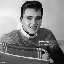 117 photos et images haute résolution de Billy Howell