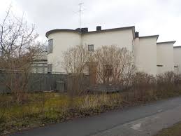 Polisen utreder händelsen som en arbetsplatsolycka. Bjorn Suneson Keep On Running