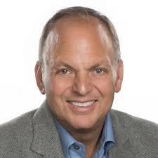 David Macneil's Instagram, Twitter & Facebook