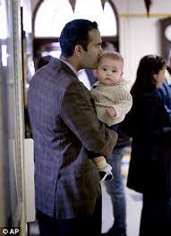 George p., noelle, and john ellis bush, jr. George P Bush Votes With Son Prescott As He Wins Republican Nomination Daily Mail Online