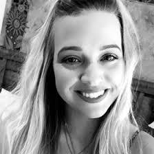 Bethany Hooks's Instagram, Twitter & Facebook