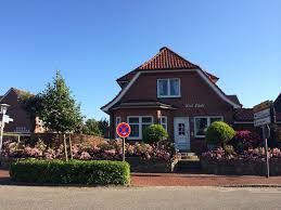 18 km southwest of heide. Ferienwohnung Busum Dithmarschen Haus Adele Ferienwohnung Ferienhauser Ferienwohnungen Urlaub Auf Dem Bauernhof Privat