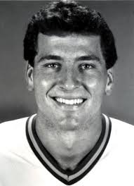 Player photos for the 1991-92 St. Thomas Wildcats at hockeydb.com