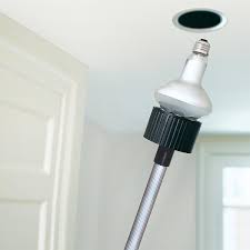 Light Bulb Changer Pole Cowic